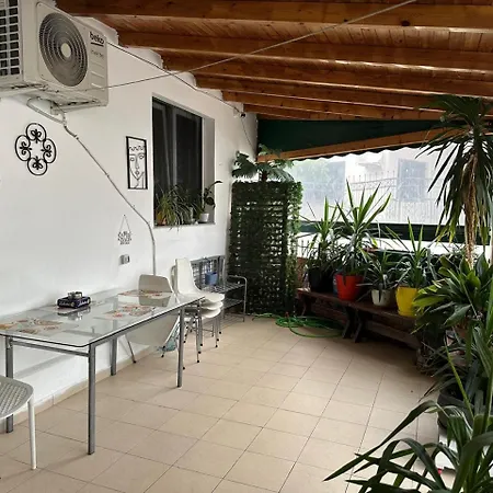 Rudi 1 In Apartment Tirana